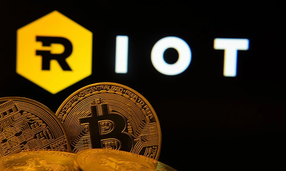 Riot Platforms bán ra 290 triệu USD Bitcoin, làn sóng xả kho lan rộng ...