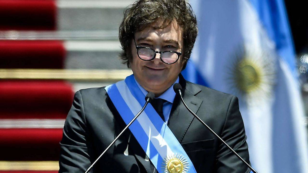 Tổng thống Argentina được miễn truy cứu hình sự trong vụ bê bối memecoin LIBRA插图