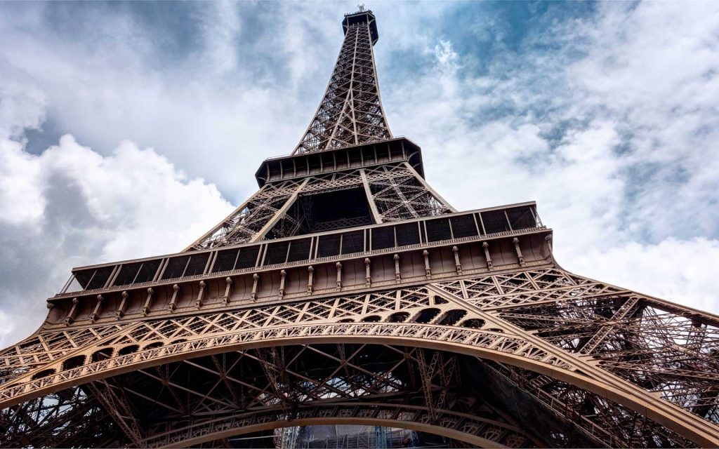 Cơ quan kiểm soát Pháp mạnh tay với tiền điện tử