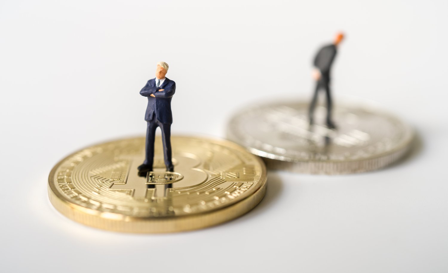 Bitcoin ch&igrave;m s&acirc;u xuống dưới $7,000, trader &ldquo;buồn ra mặt&rdquo;