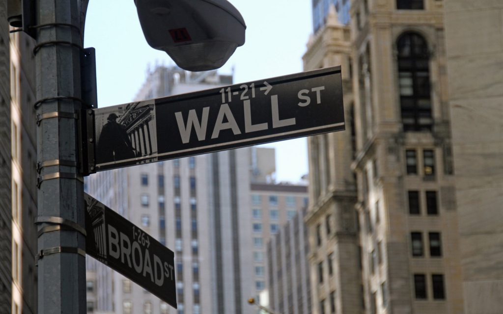 Được Wall Street chống lưng, Bitcoin vọt lên trên 7000 USD