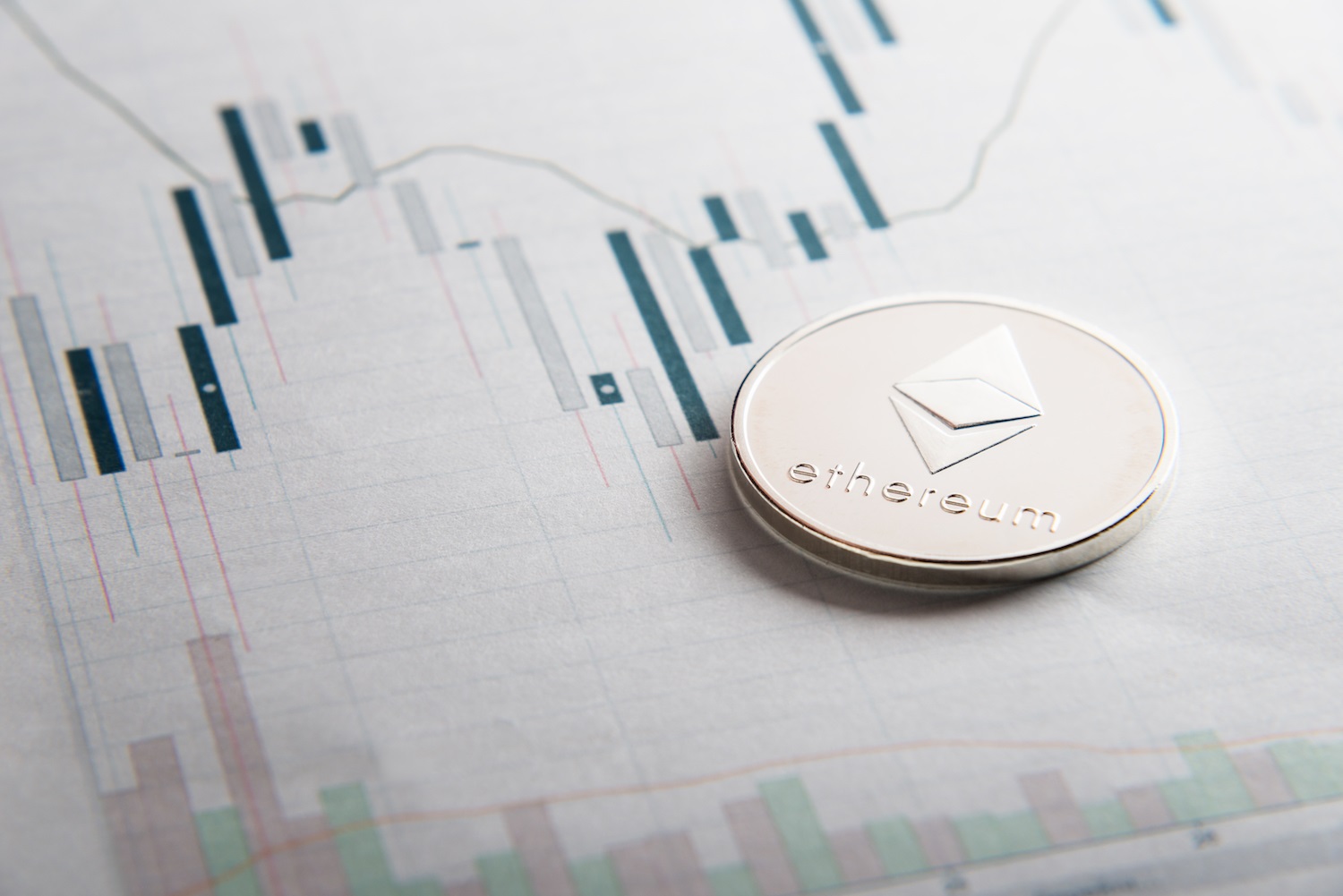 Triển vọng giá Ethereum ngày càng tươi sáng sau khi vượt ngưỡng kháng cự dài hạn